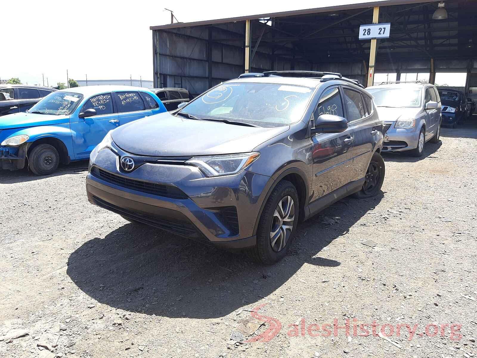 JTMZFREV9HJ716352 2017 TOYOTA RAV4