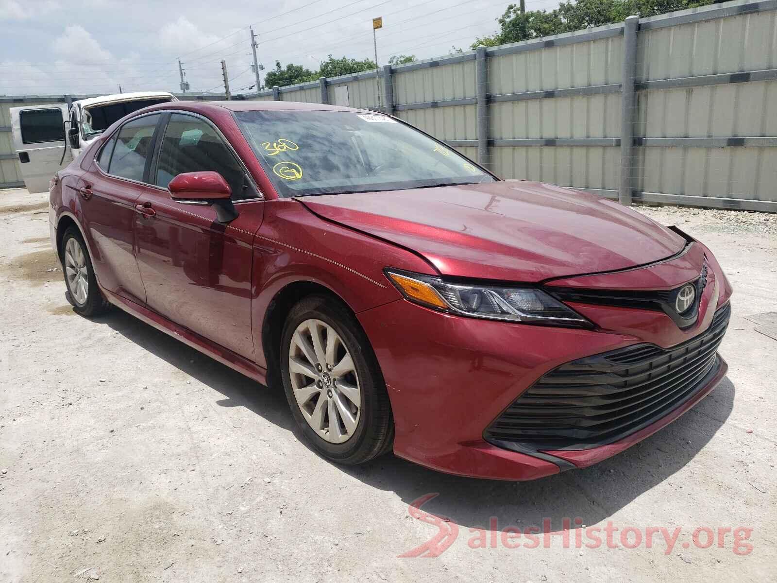 4T1B11HK3JU652019 2018 TOYOTA CAMRY