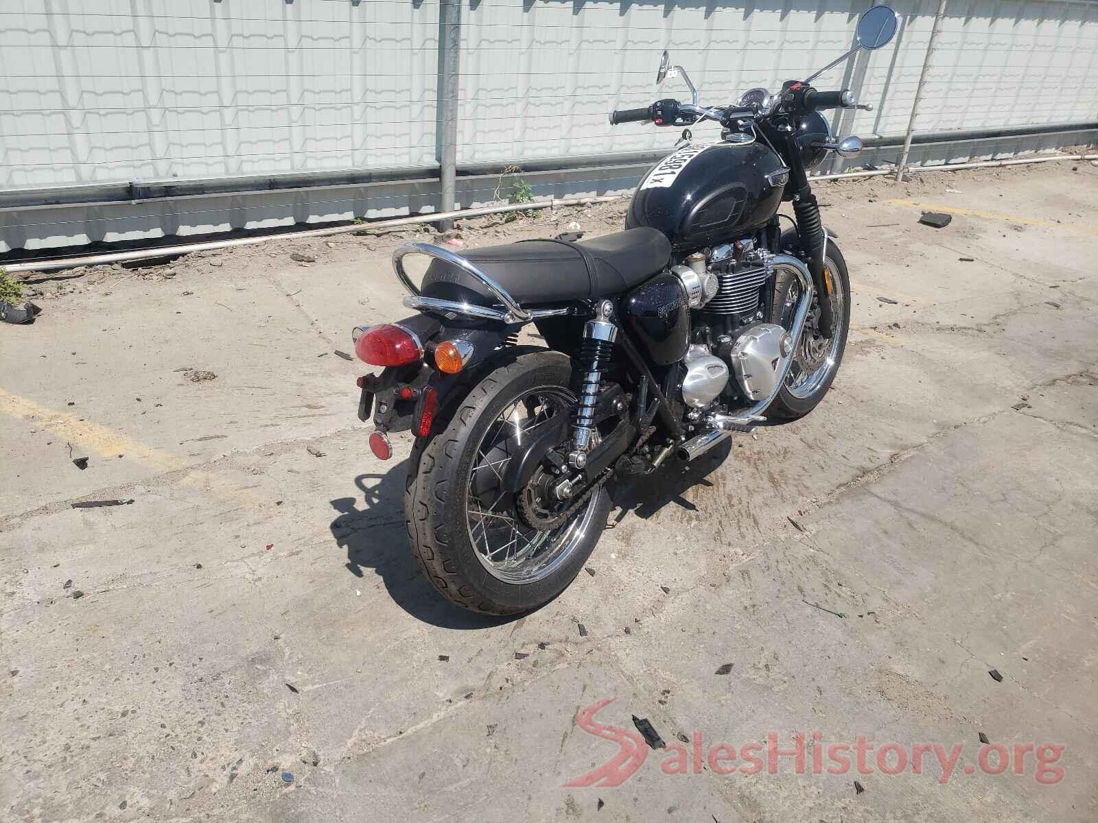 SMTD40HL5JT846310 2018 TRIUMPH MOTORCYCLE BONNEVILLE