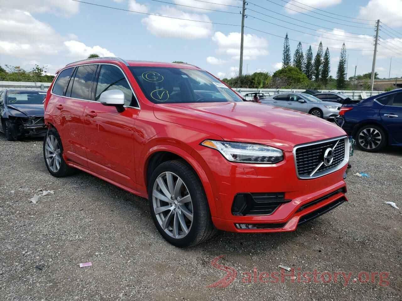 YV4A22PM7K1461872 2019 VOLVO XC90