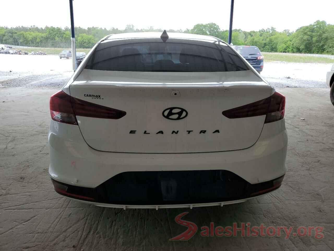 5NPD84LF8KH447215 2019 HYUNDAI ELANTRA