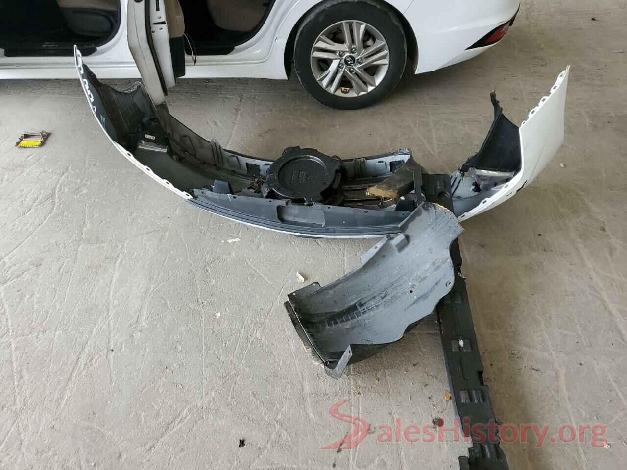 5NPD84LF8KH447215 2019 HYUNDAI ELANTRA