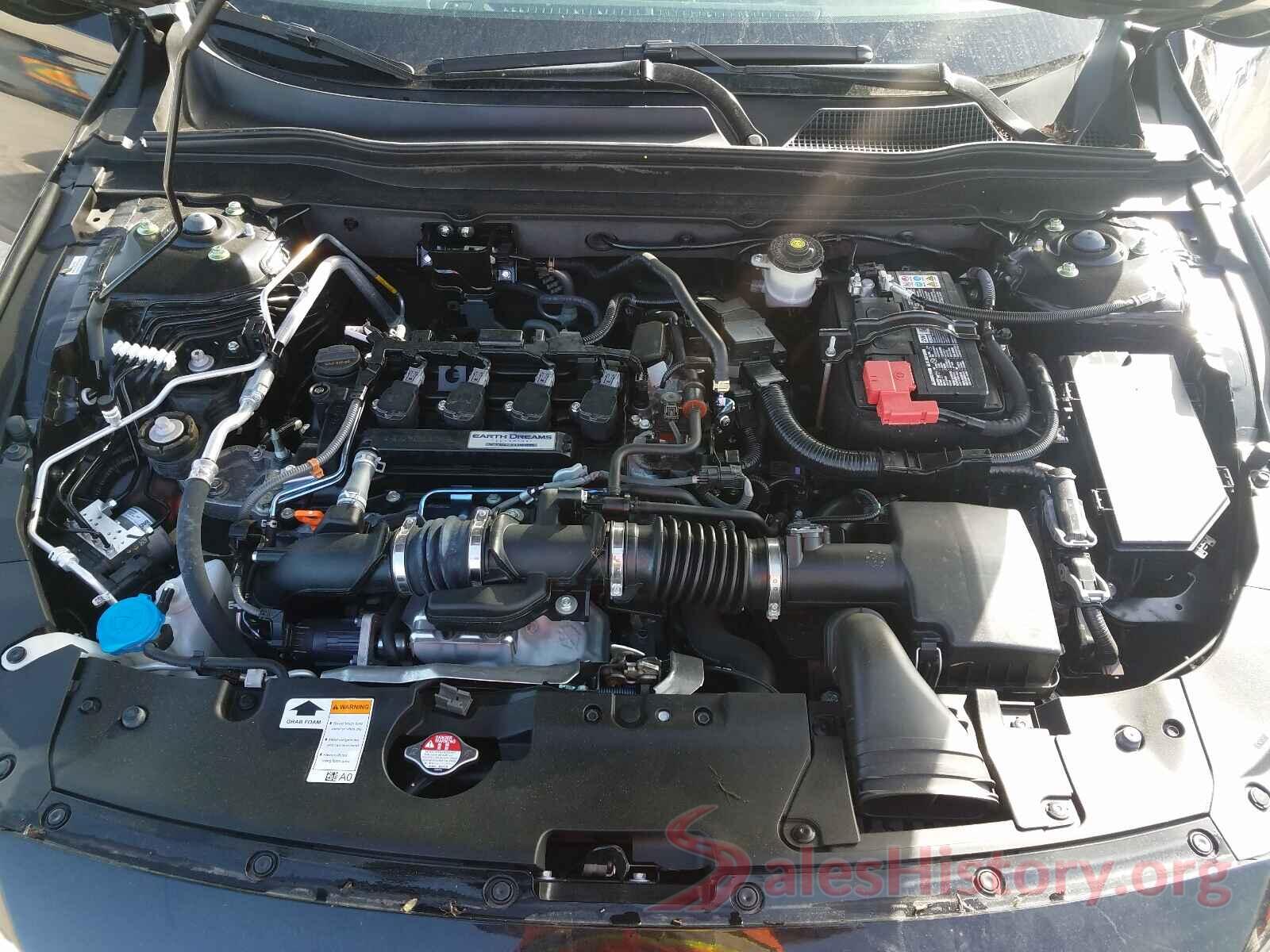 1HGCV1F12KA137640 2019 HONDA ACCORD