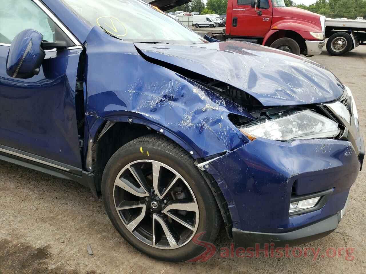 5N1AT2MV0KC796243 2019 NISSAN ROGUE