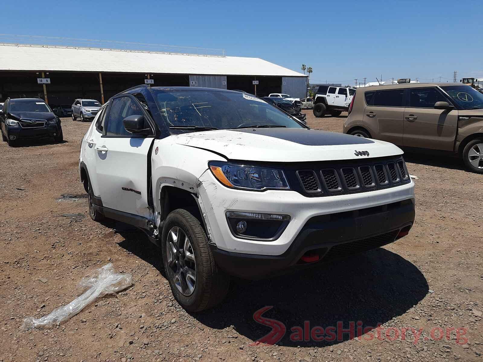 3C4NJDDB6JT130620 2018 JEEP COMPASS