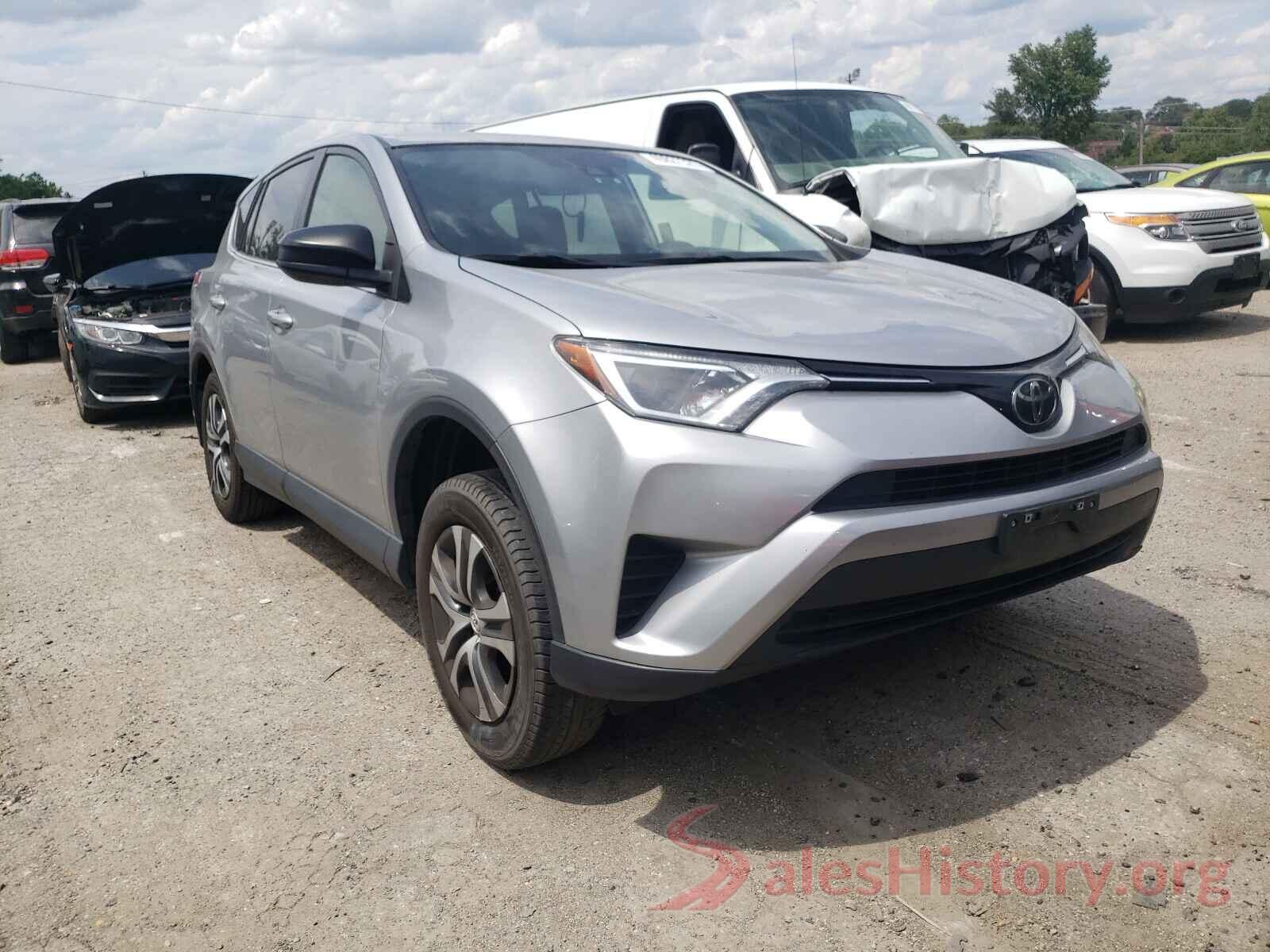 JTMZFREV8JJ190303 2018 TOYOTA RAV4