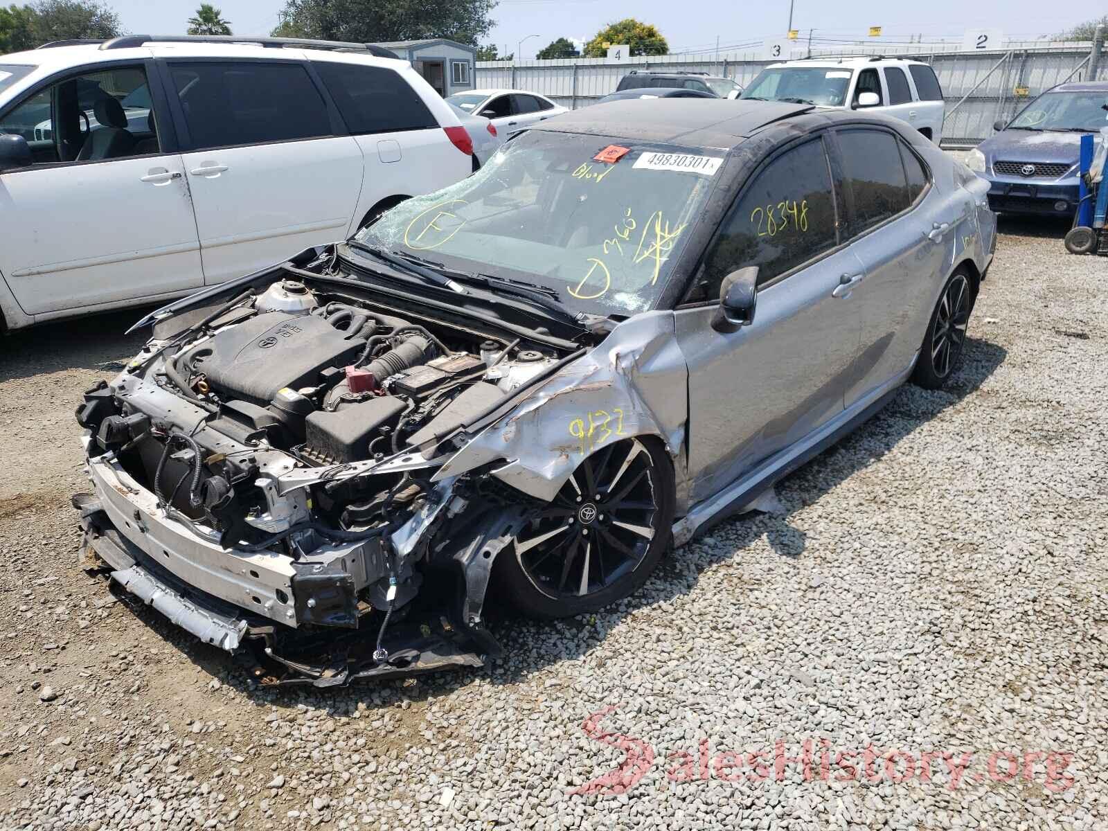 4T1BZ1HKXJU021082 2018 TOYOTA CAMRY