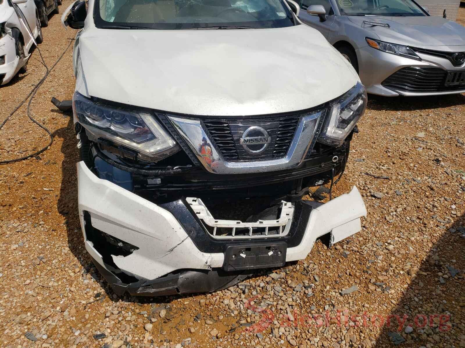 JN8AT2MV9HW258415 2017 NISSAN ROGUE