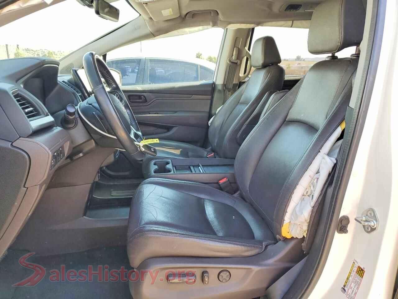2018 HONDA ODYSSEY VIN 5FNRL6H84JB028074, engine bay