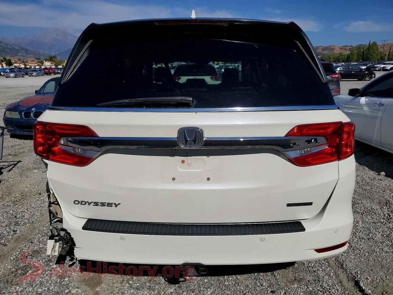 2018 HONDA ODYSSEY VIN 5FNRL6H84JB028074, left side view