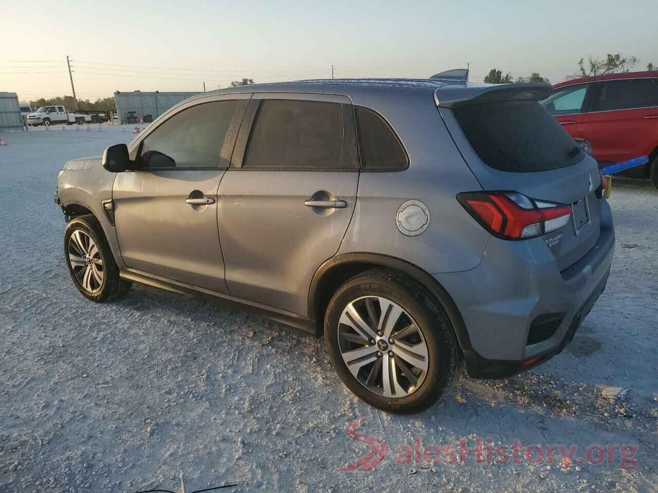 JA4APUAU9MU011550 2021 MITSUBISHI OUTLANDER