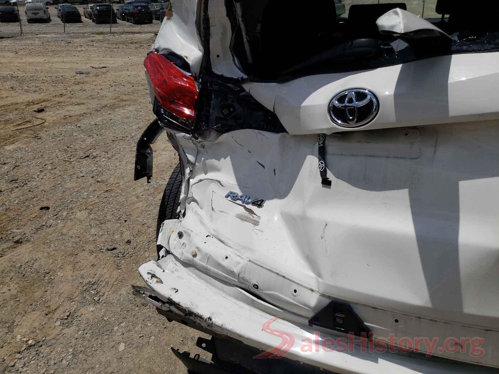 JTMWFREV7JJ166819 2018 TOYOTA RAV4