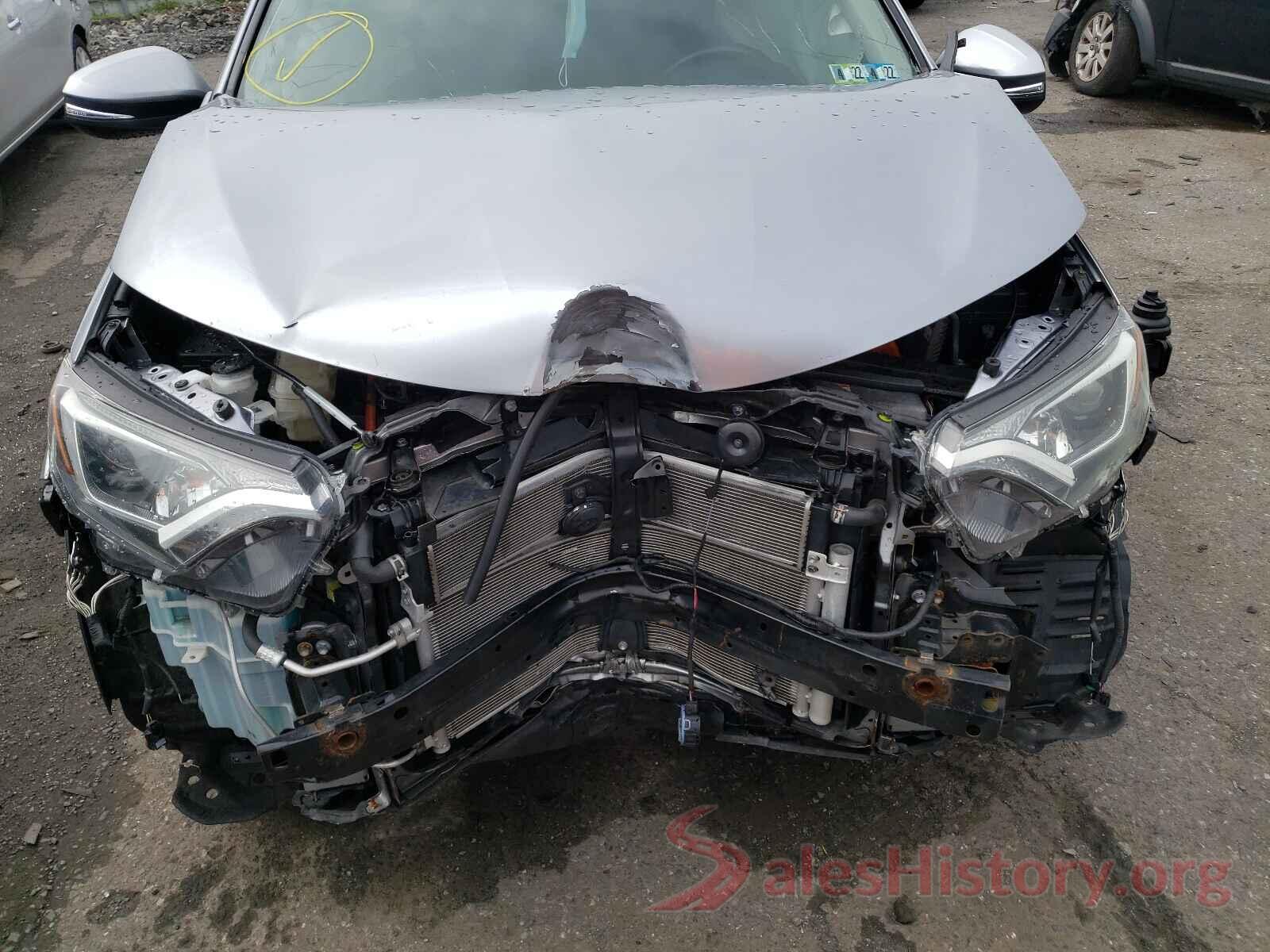 JTMRJREV4JD176461 2018 TOYOTA RAV4