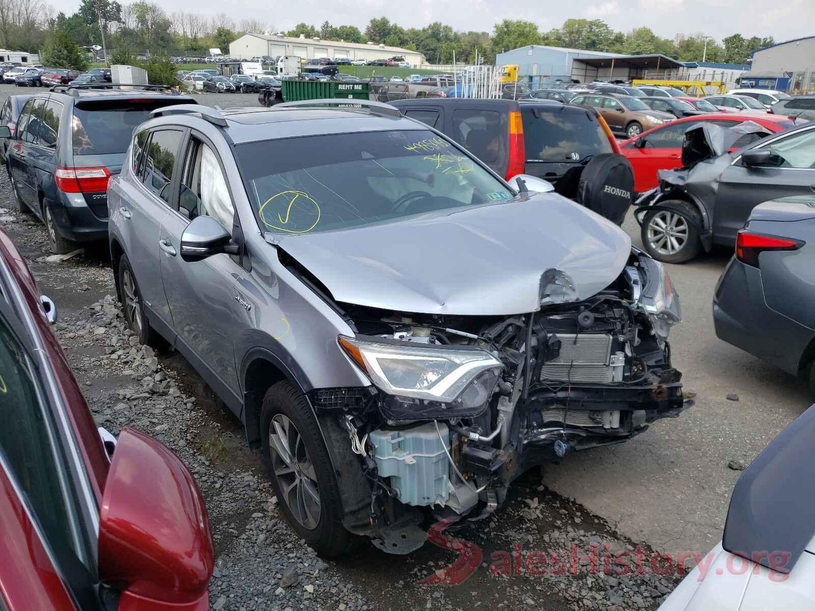 JTMRJREV4JD176461 2018 TOYOTA RAV4