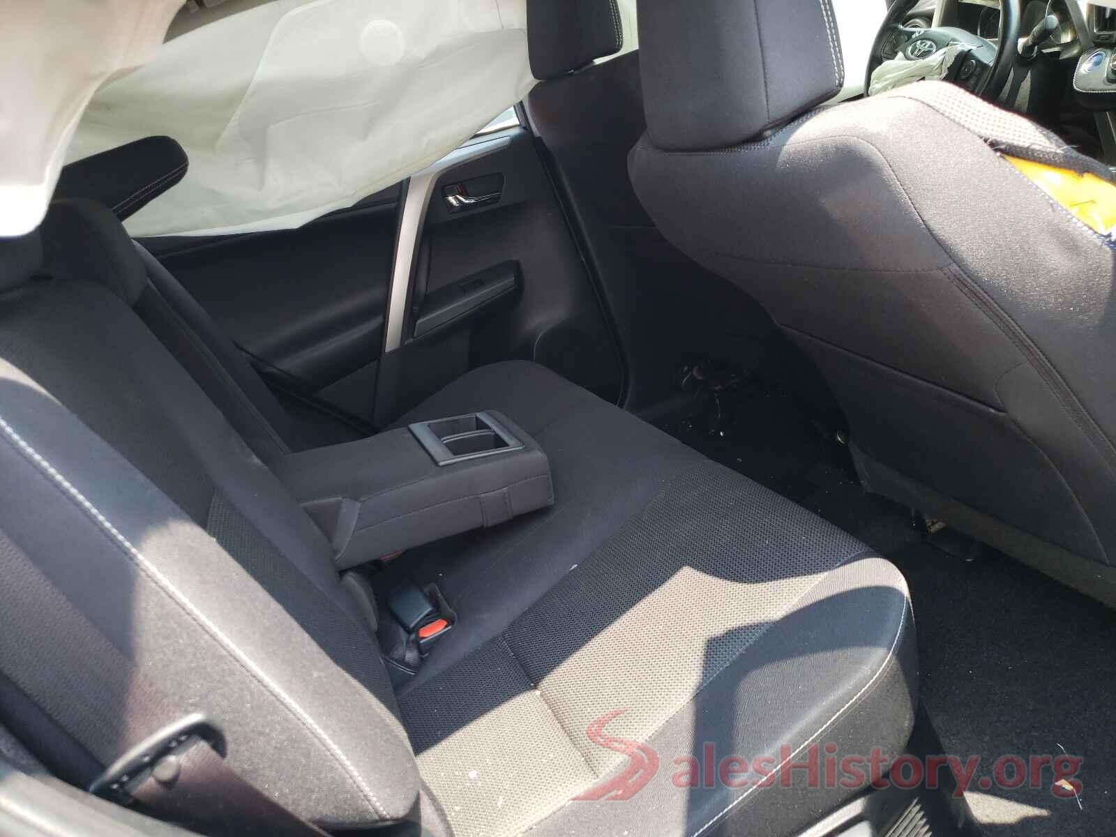 JTMRJREV4JD176461 2018 TOYOTA RAV4