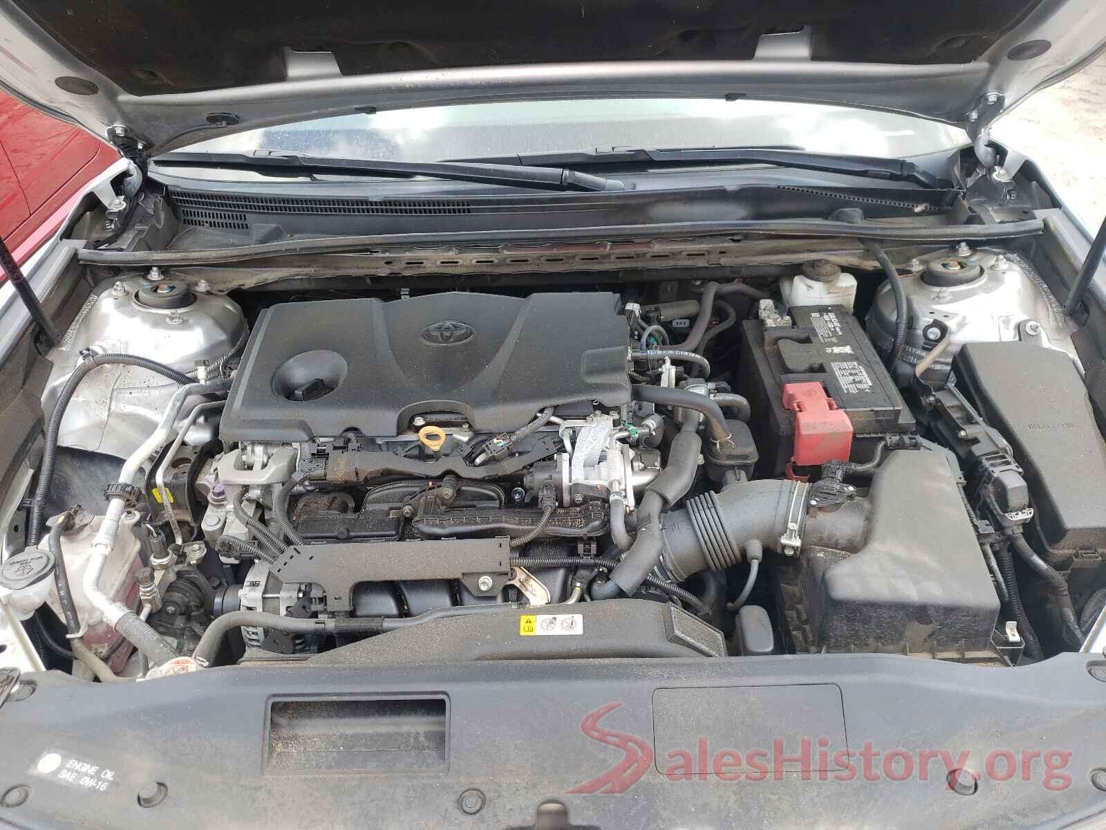 4T1B11HKXJU069480 2018 TOYOTA CAMRY