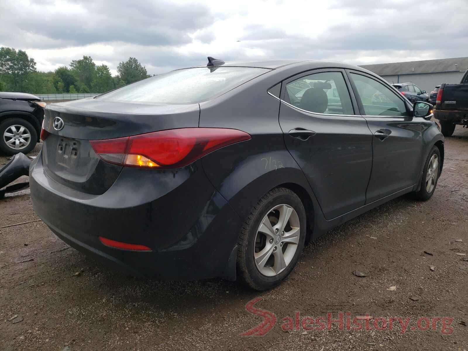 5NPDH4AE7GH731095 2016 HYUNDAI ELANTRA