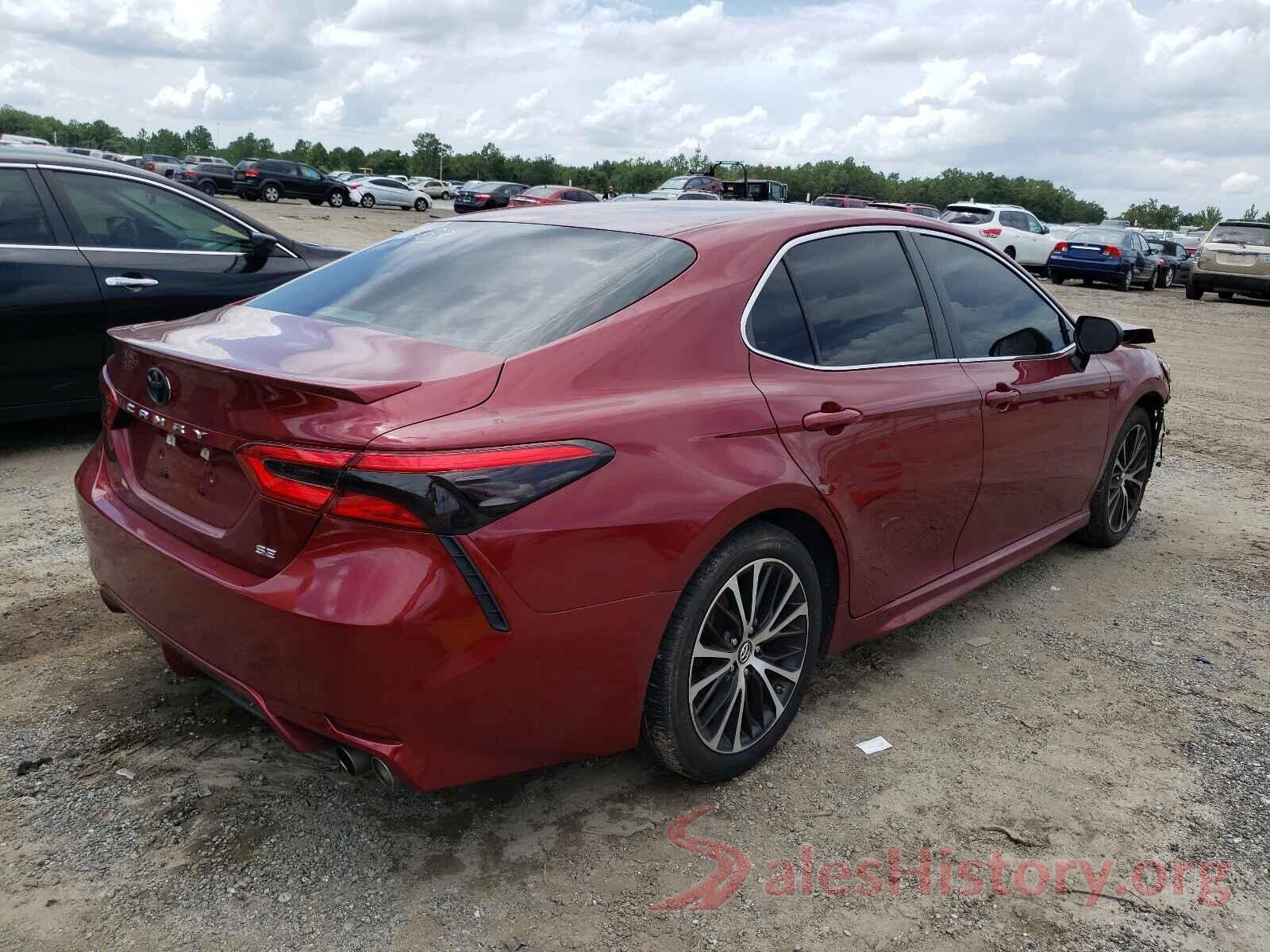 4T1B11HK2JU509773 2018 TOYOTA CAMRY