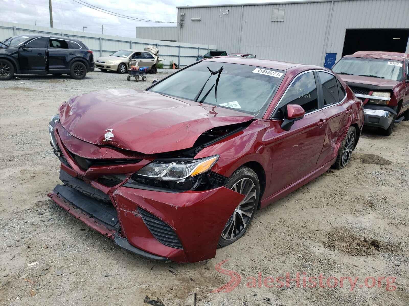 4T1B11HK2JU509773 2018 TOYOTA CAMRY