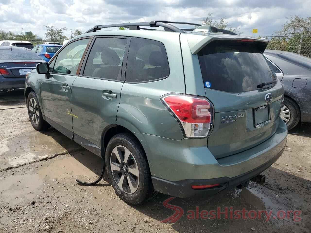 JF2SJAGC3JH509922 2018 SUBARU FORESTER