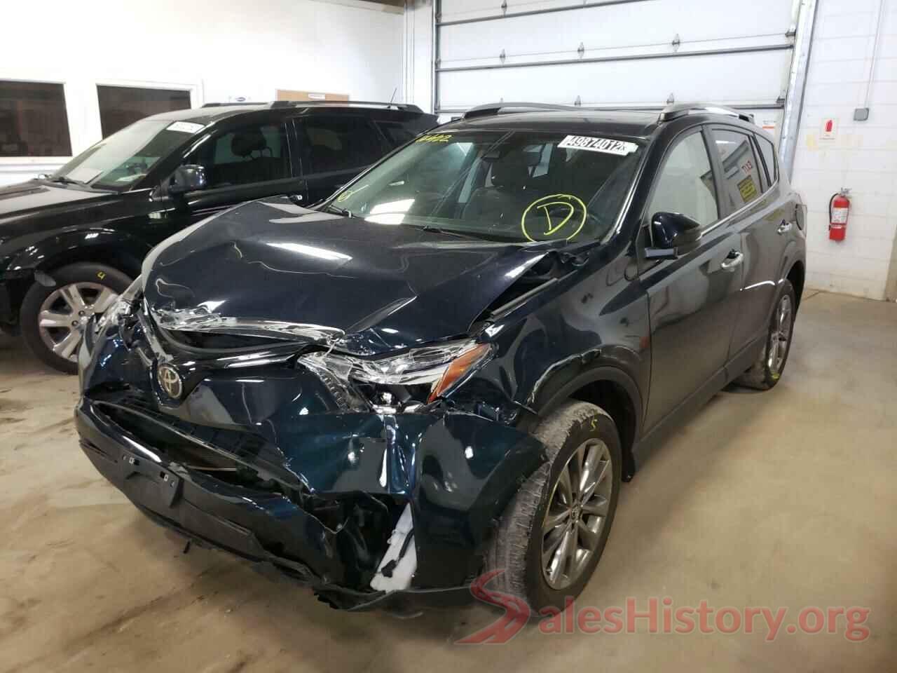 JTMDFREV8JJ188013 2018 TOYOTA RAV4