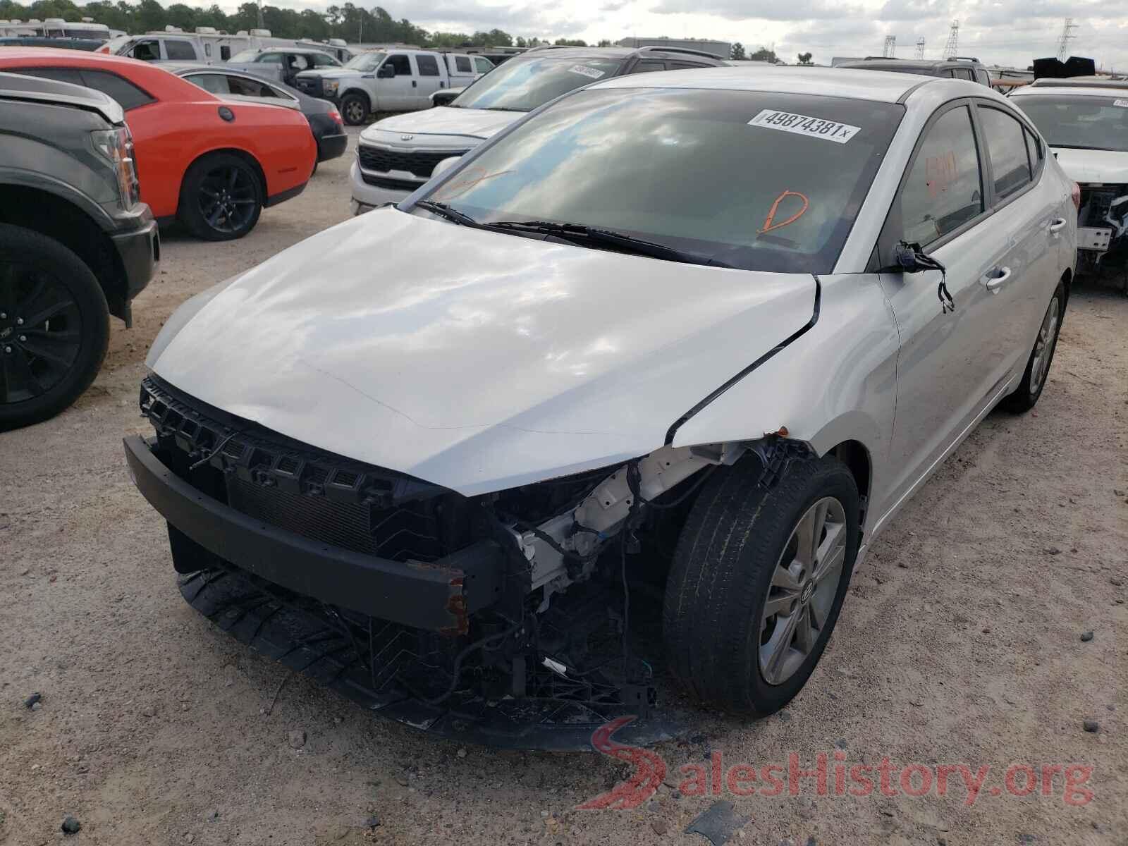 5NPD84LF5JH318976 2018 HYUNDAI ELANTRA