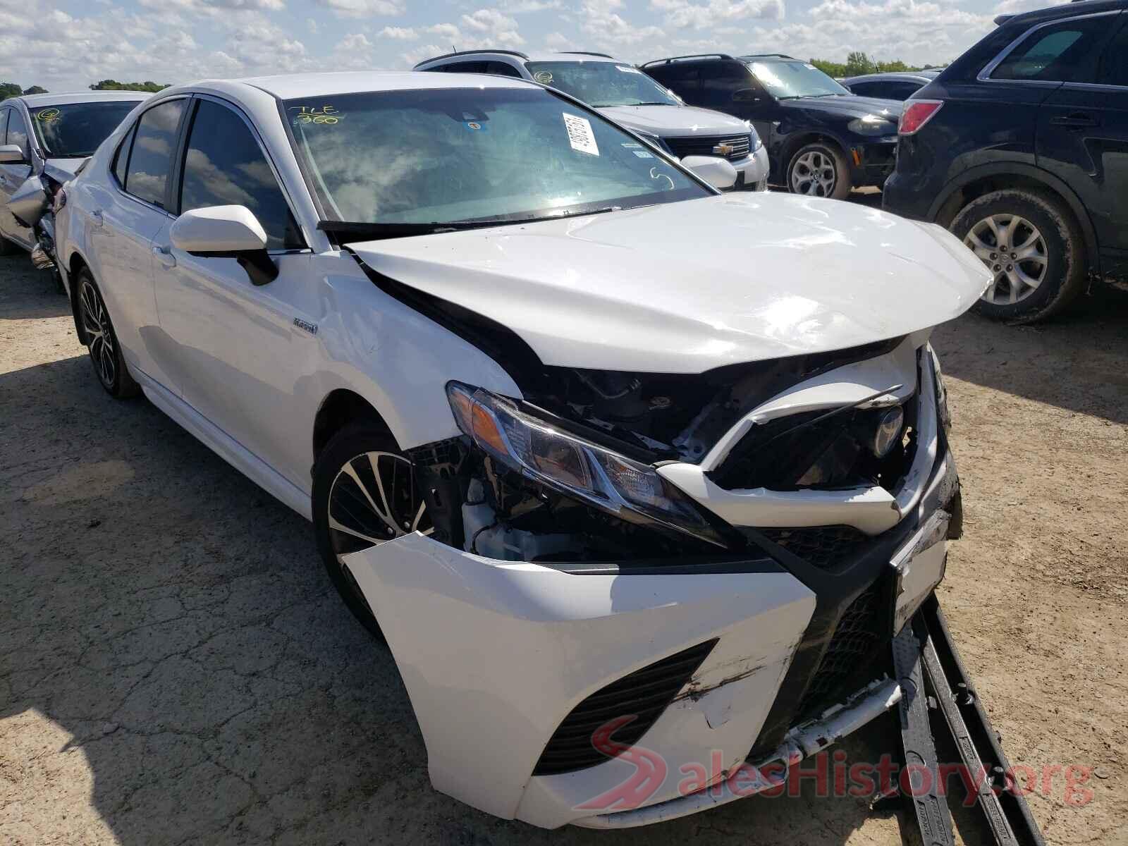 4T1B21HK2JU510533 2018 TOYOTA CAMRY