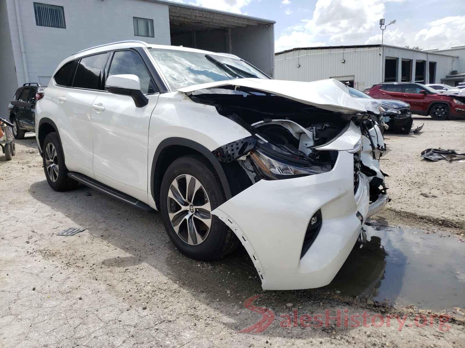 5TDGZRAH5LS017147 2020 TOYOTA HIGHLANDER