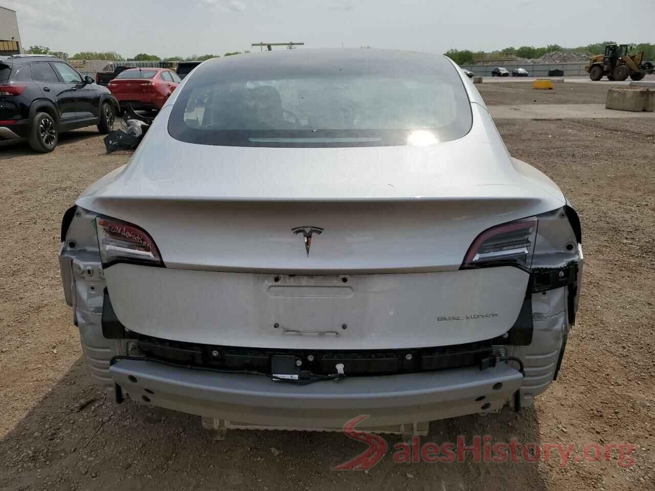 5YJ3E1EB4JF115847 2018 TESLA MODEL 3