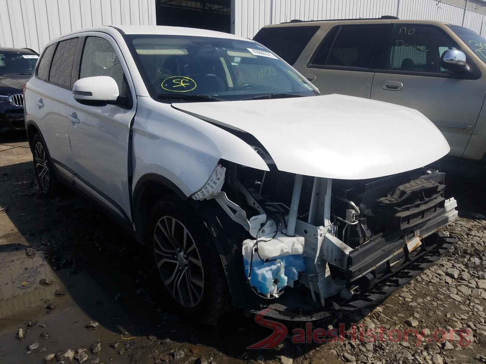 JA4AD3A38JZ017543 2018 MITSUBISHI OUTLANDER