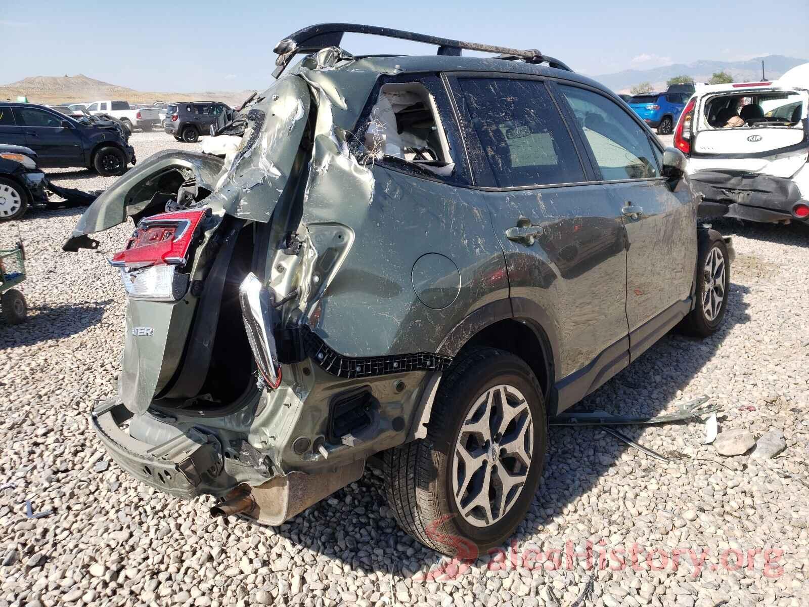 JF2SKAGC4LH543934 2020 SUBARU FORESTER