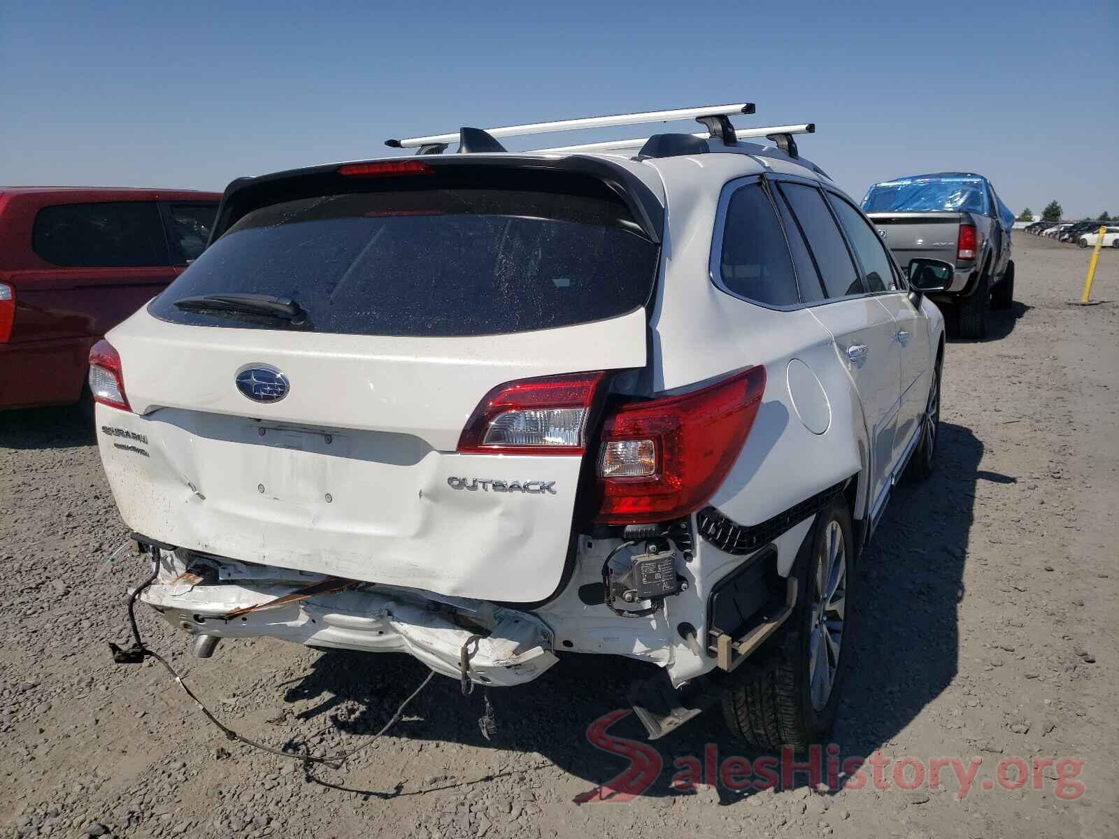 4S4BSATC9J3210932 2018 SUBARU OUTBACK