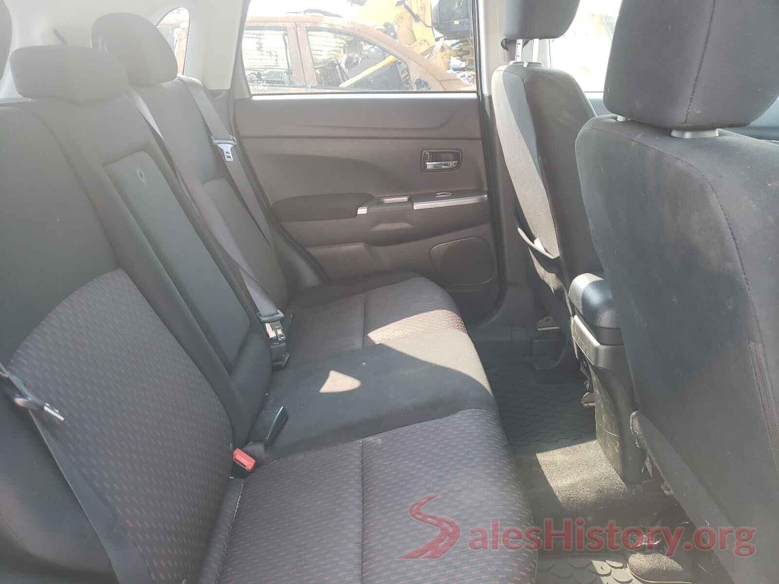 JA4AP3AU1KU035350 2019 MITSUBISHI OUTLANDER