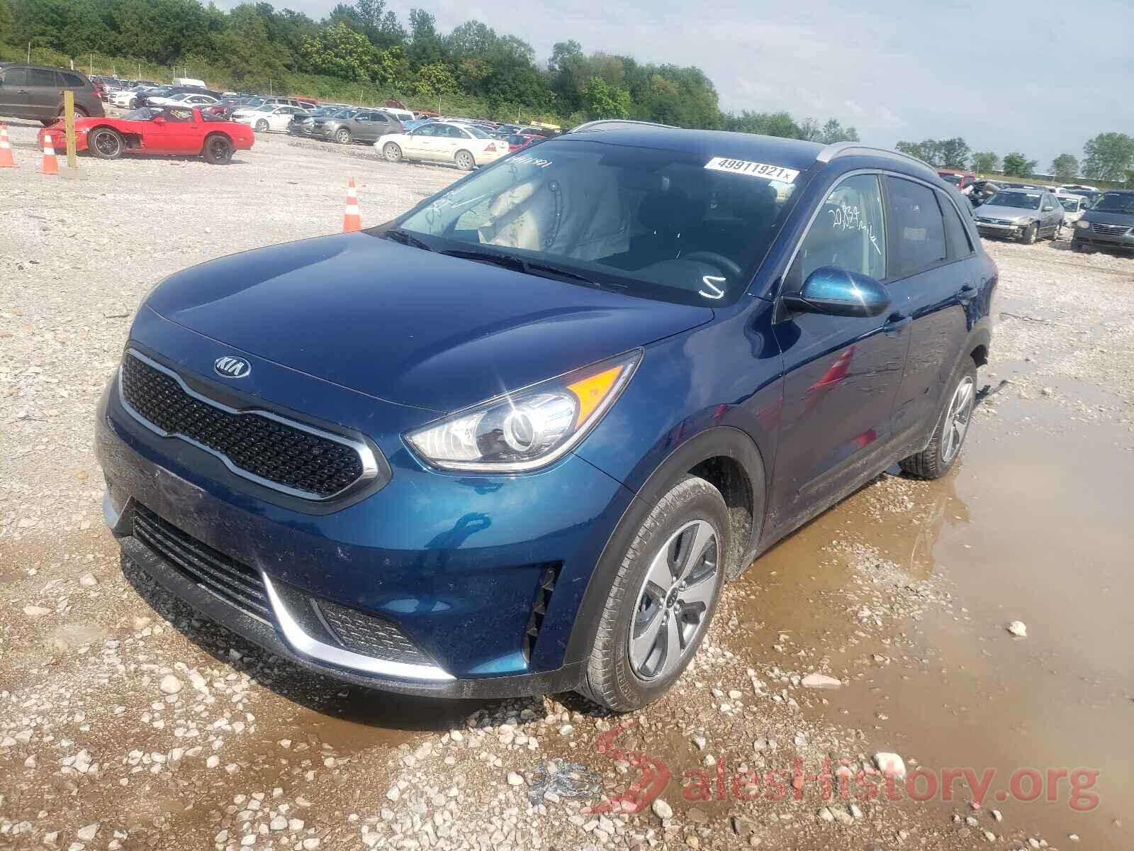 KNDCB3LC5K5351085 2019 KIA NIRO