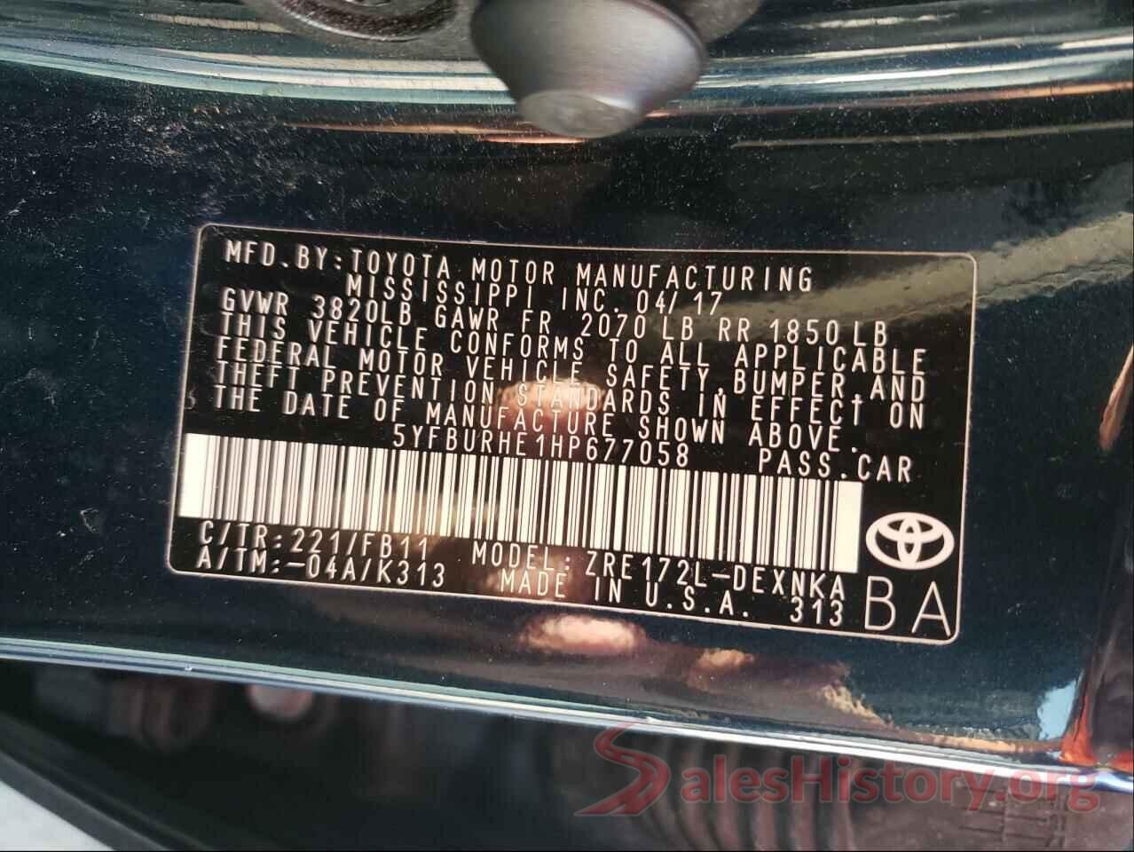 5YFBURHE1HP677058 2017 TOYOTA COROLLA