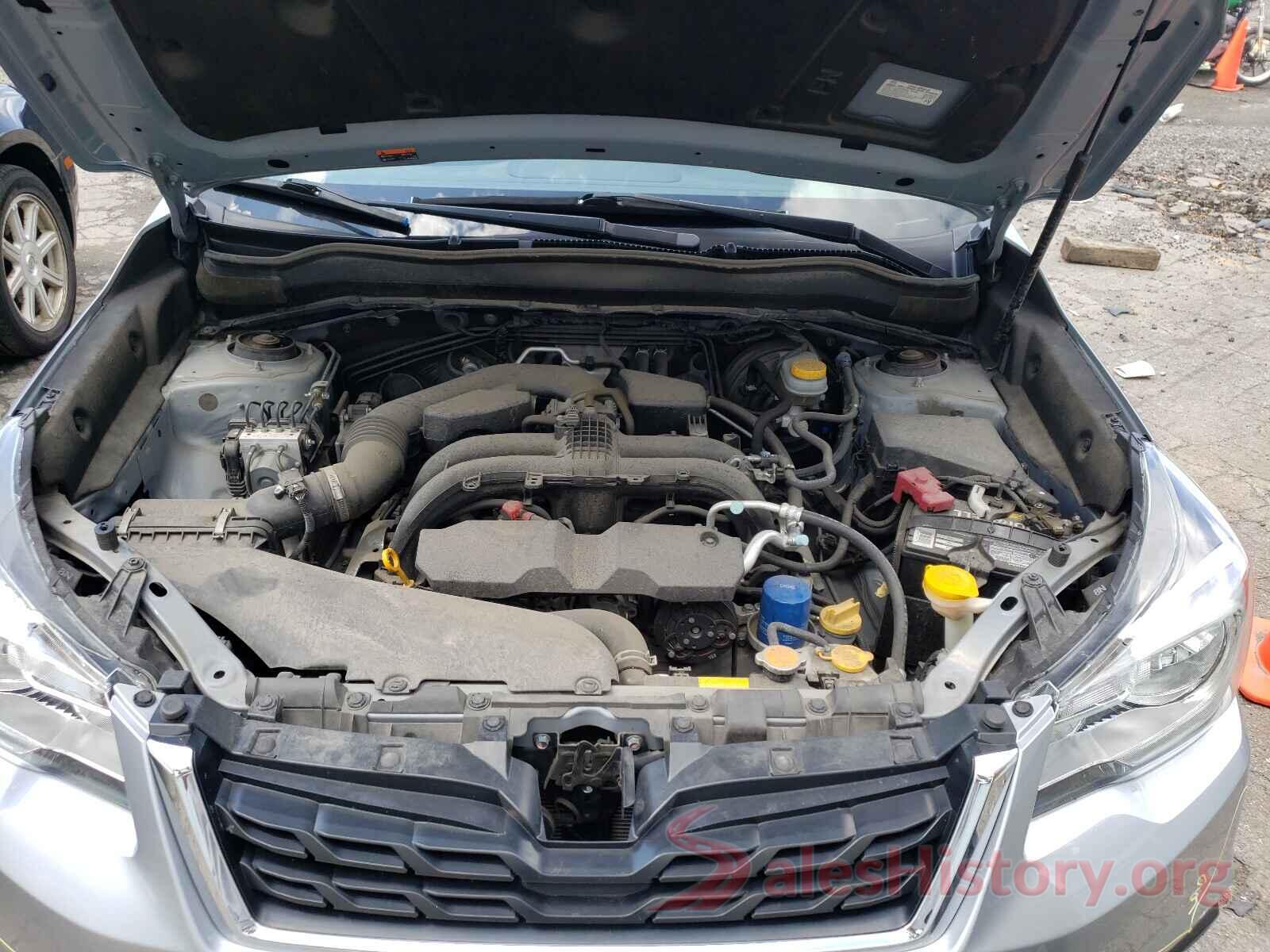 JF2SJAEC3JH590018 2018 SUBARU FORESTER