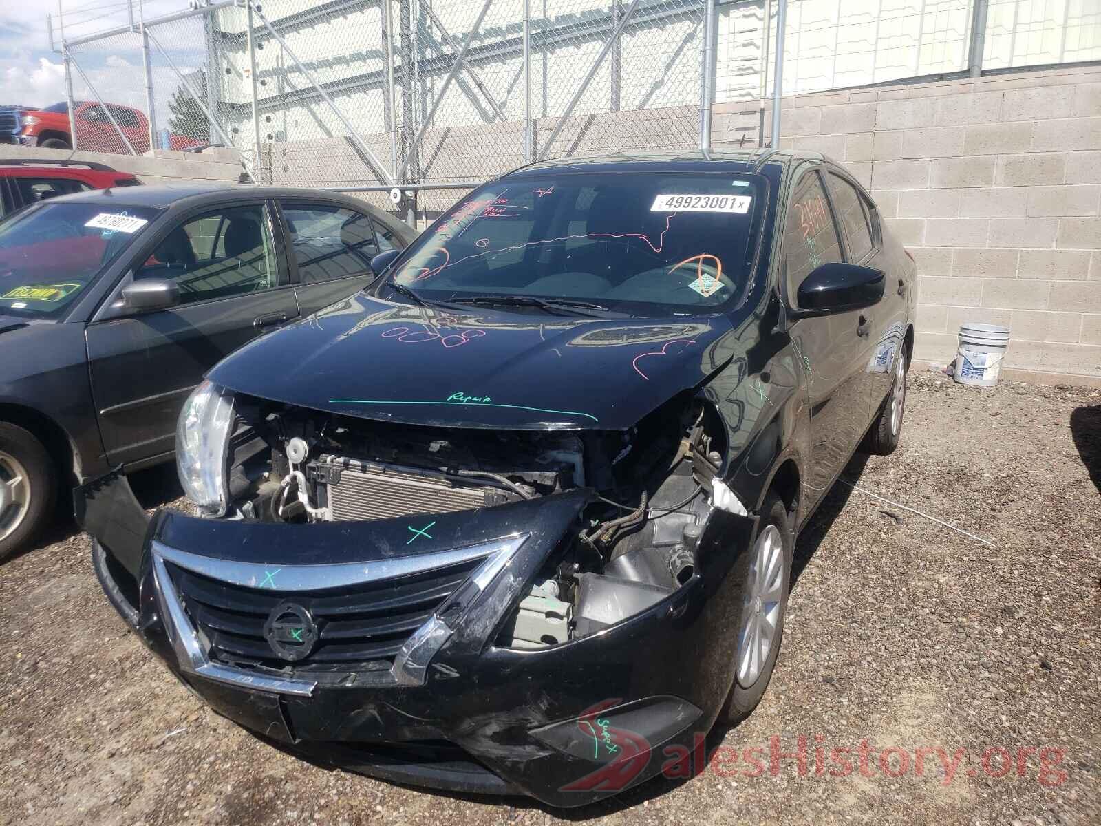 3N1CN7APXJL840104 2018 NISSAN VERSA