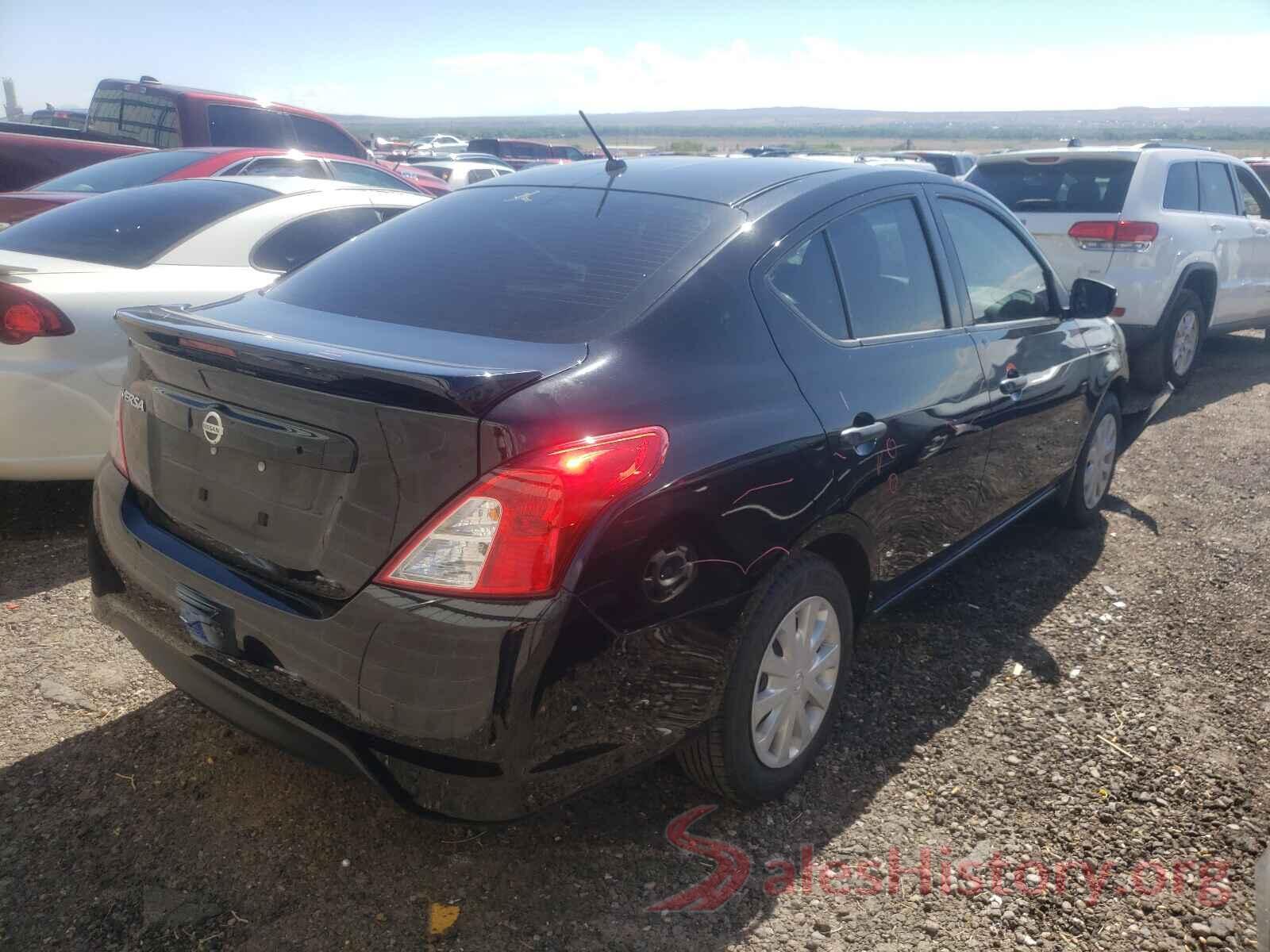 3N1CN7APXJL840104 2018 NISSAN VERSA