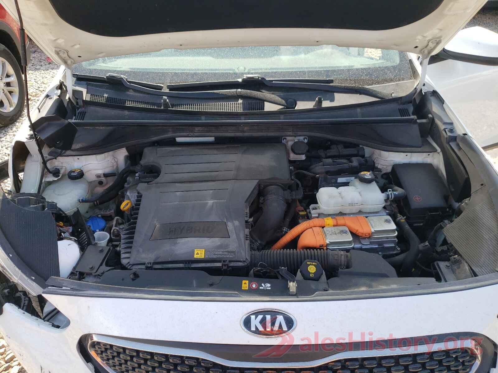 KNDCB3LC1K5242381 2019 KIA NIRO