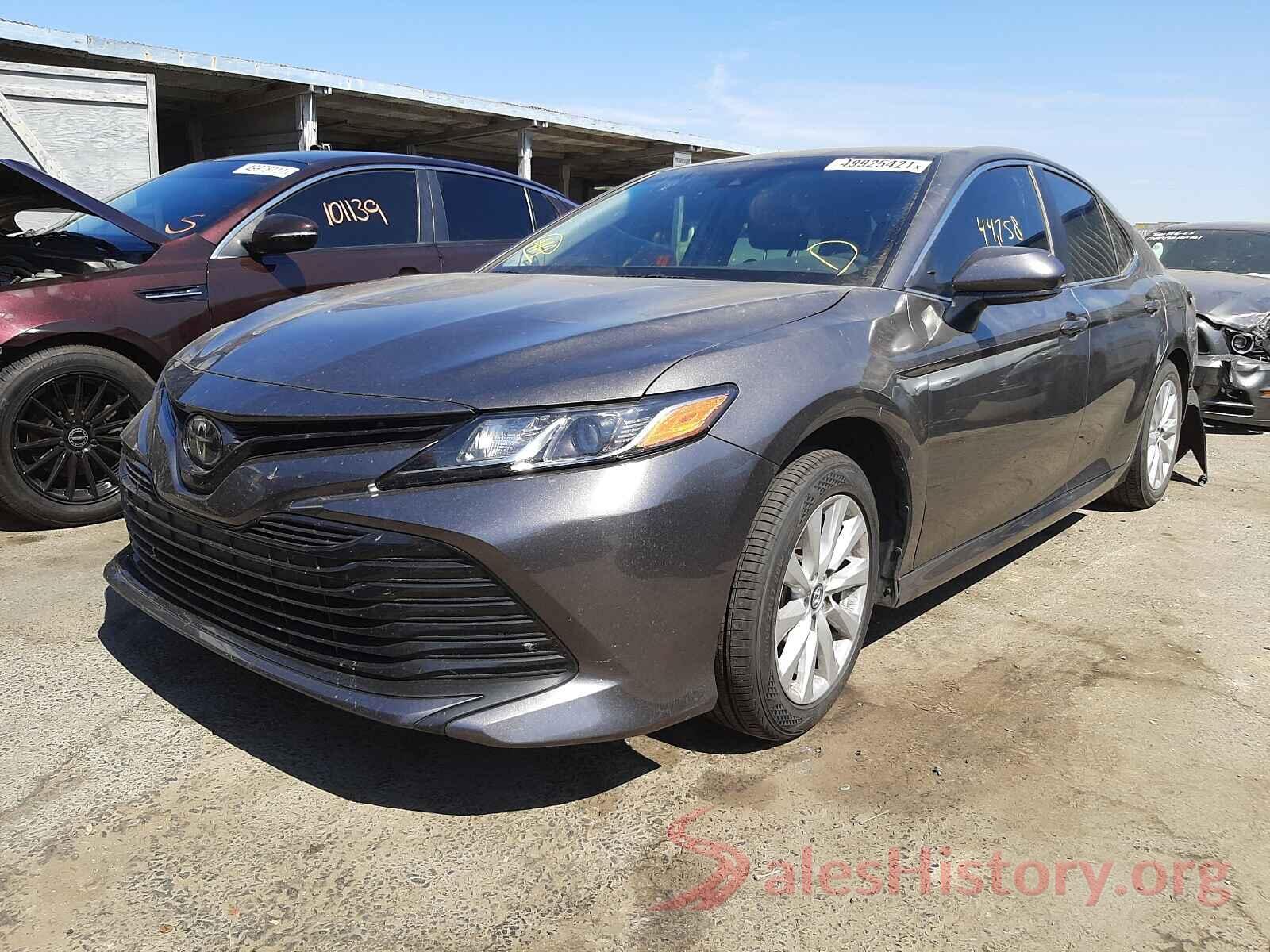 4T1B11HKXJU106463 2018 TOYOTA CAMRY