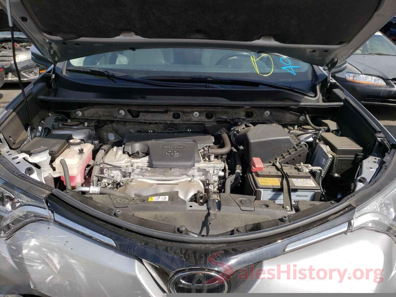 JTMWFREV4JJ212963 2018 TOYOTA RAV4