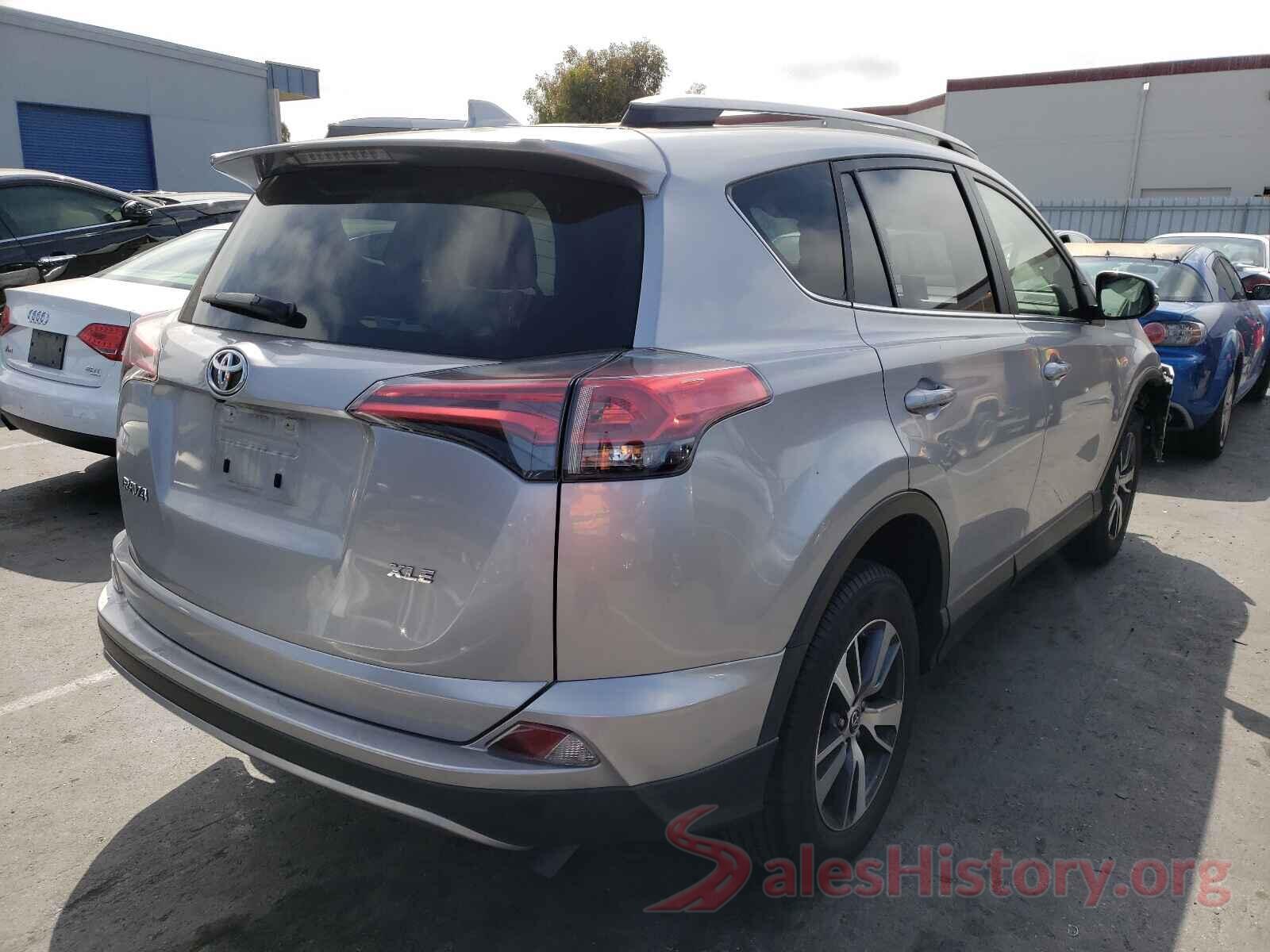 JTMWFREV4JJ212963 2018 TOYOTA RAV4