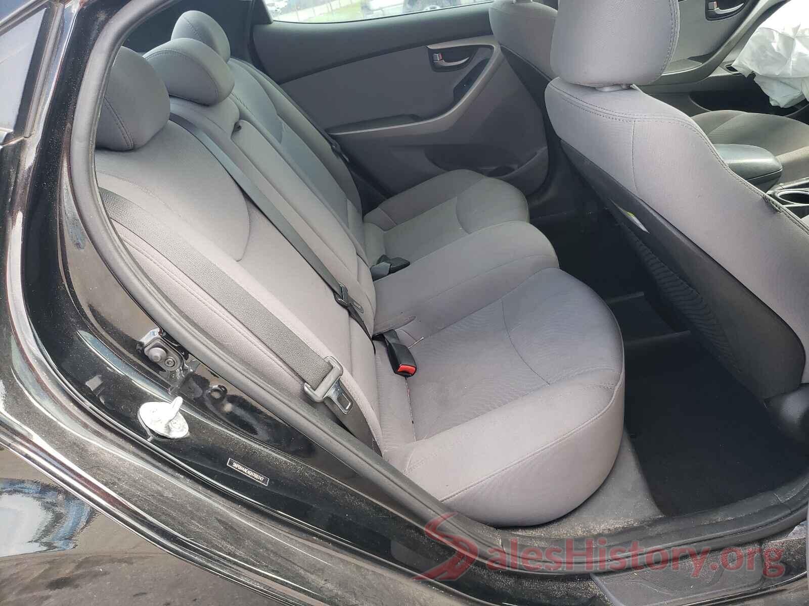 5NPDH4AE4GH760747 2016 HYUNDAI ELANTRA