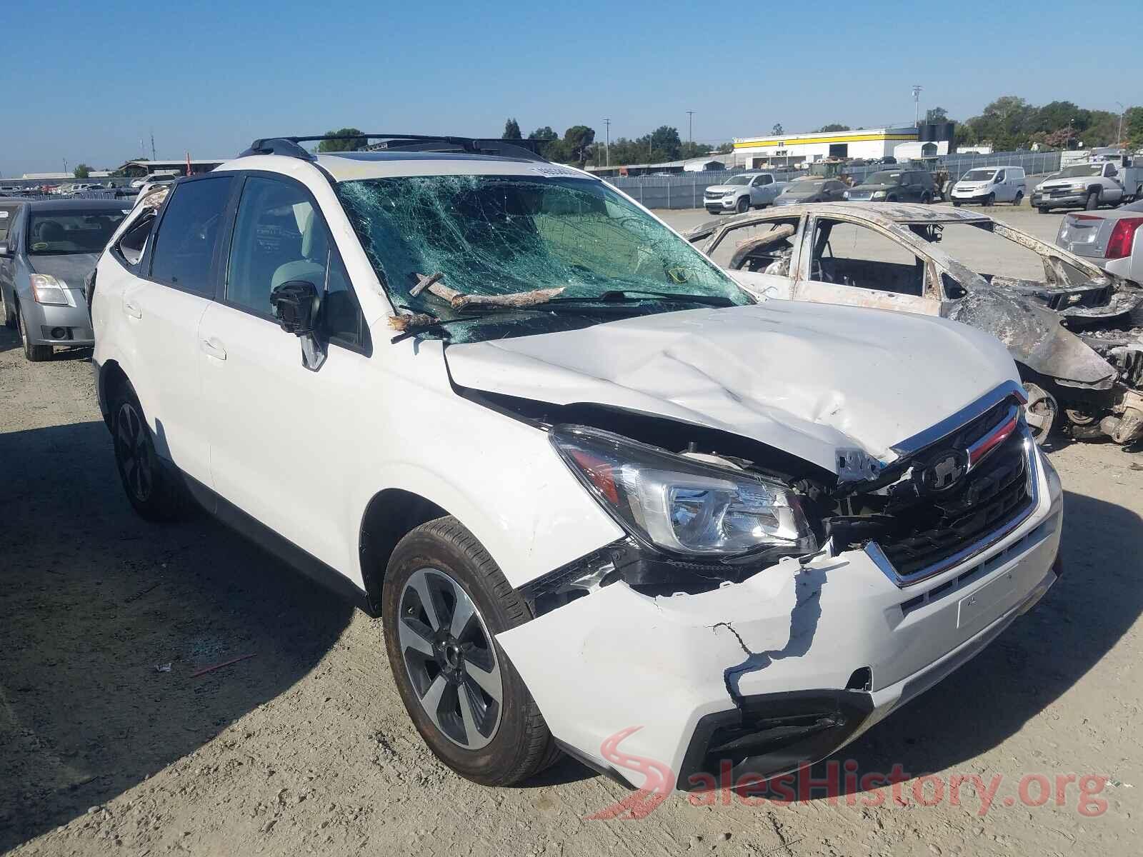 JF2SJAEC5JH488851 2018 SUBARU FORESTER