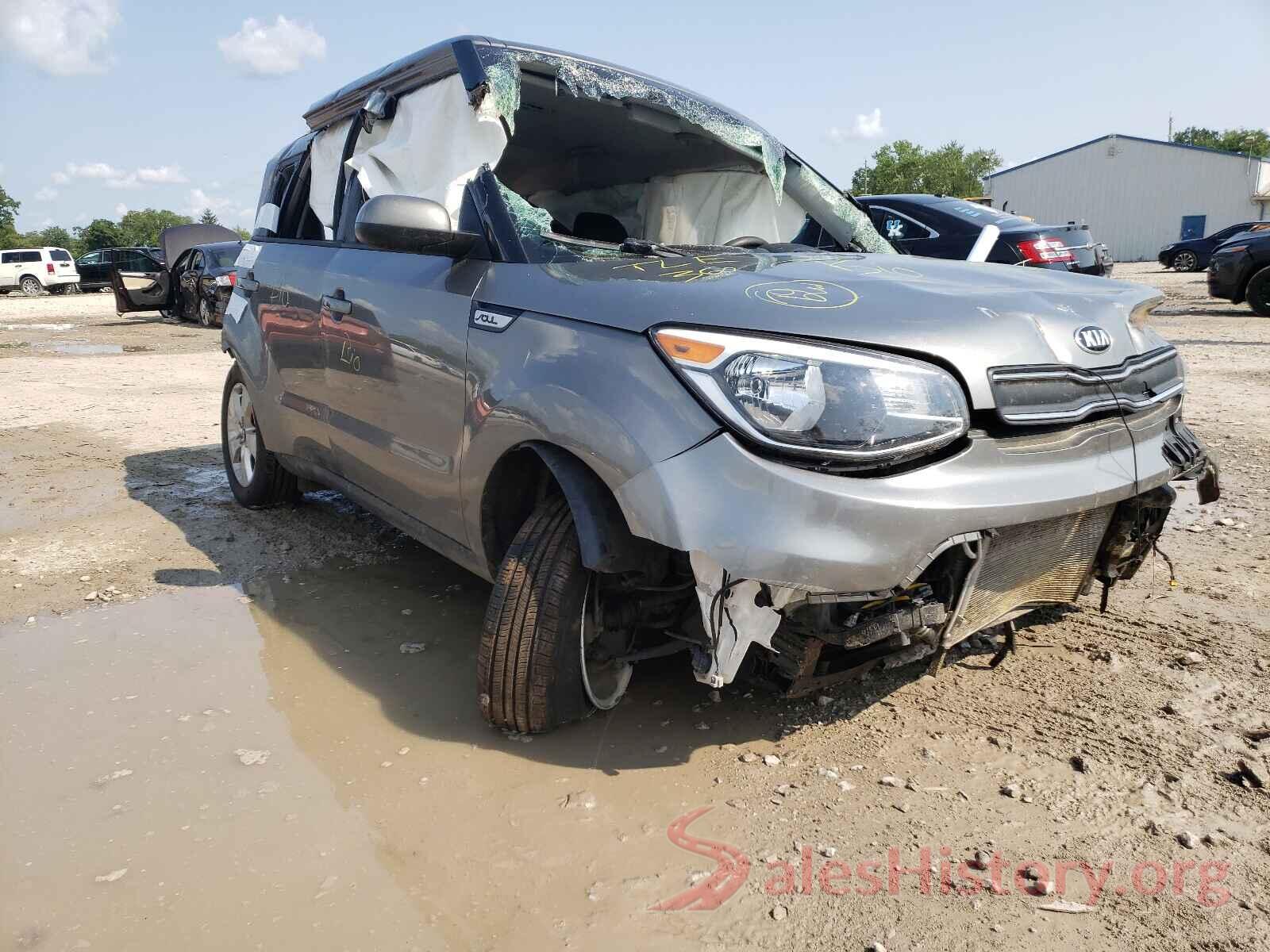 KNDJN2A26H7496846 2017 KIA SOUL