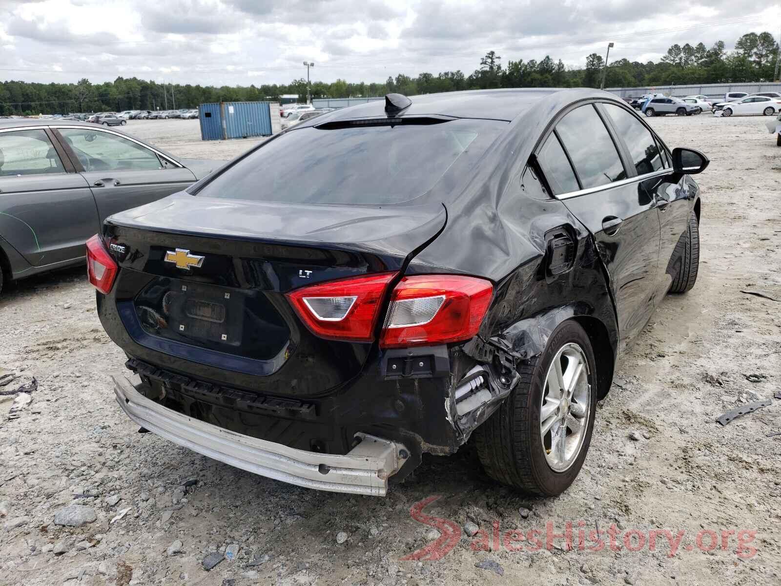 1G1BE5SM4J7235946 2018 CHEVROLET CRUZE