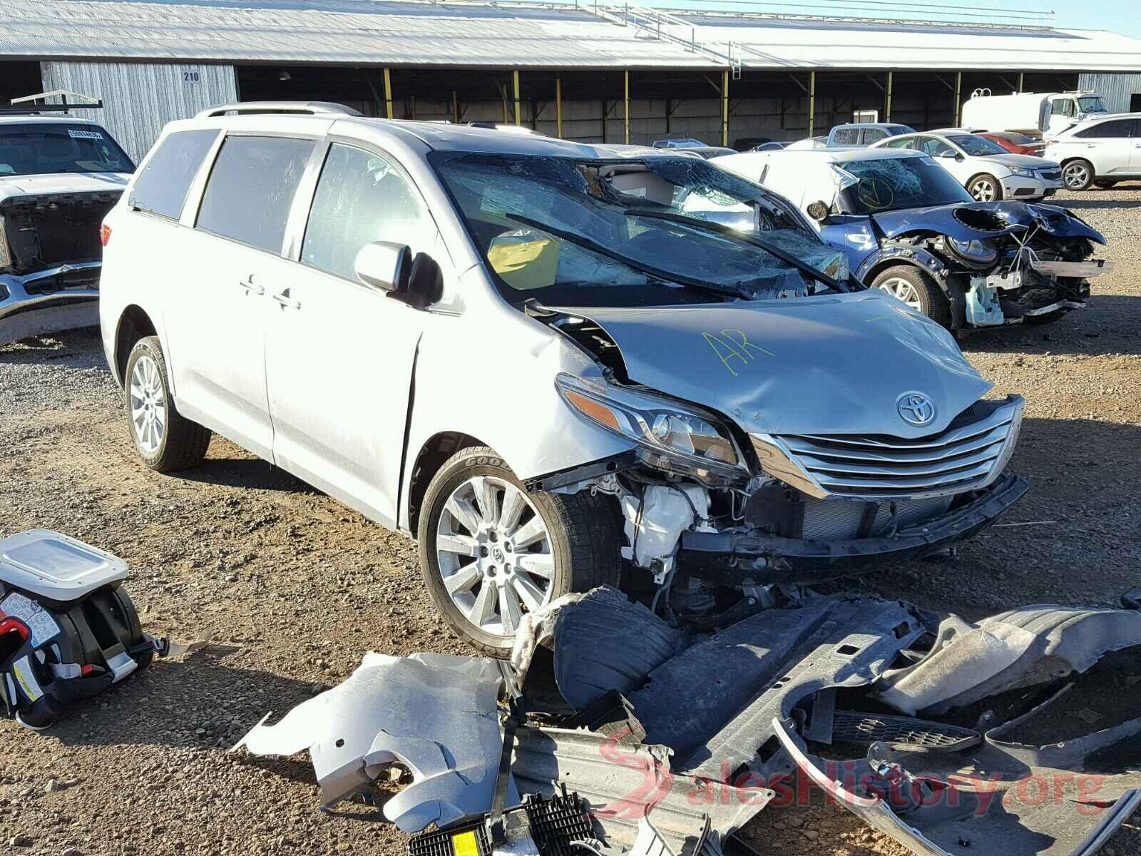 5TDYK3DC8GS755410 2016 TOYOTA SIENNA XLE