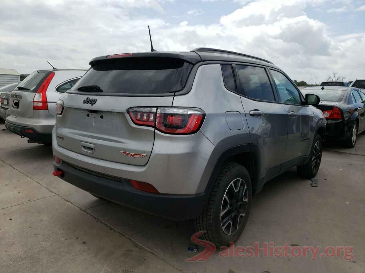 3C4NJDDB6KT811118 2019 JEEP COMPASS