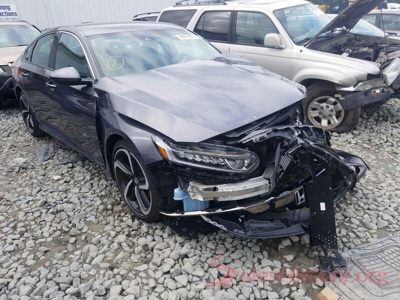 1HGCV1F34JA206330 2018 HONDA ACCORD