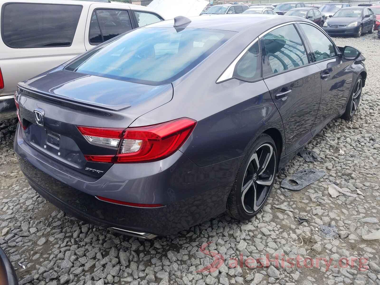 1HGCV1F34JA206330 2018 HONDA ACCORD